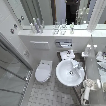Hotel Lizz Munich