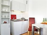 Apartment Frederics Serviced Dantestrasse *