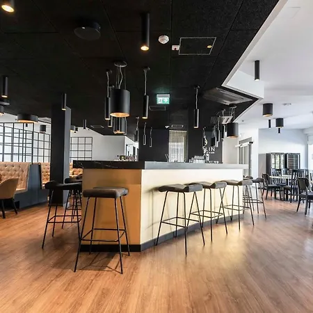 Hotel Abasto Feldmoching 3*