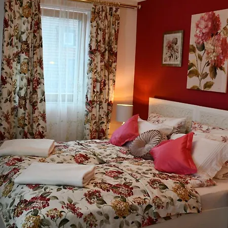 Bed & Breakfast Nonas *