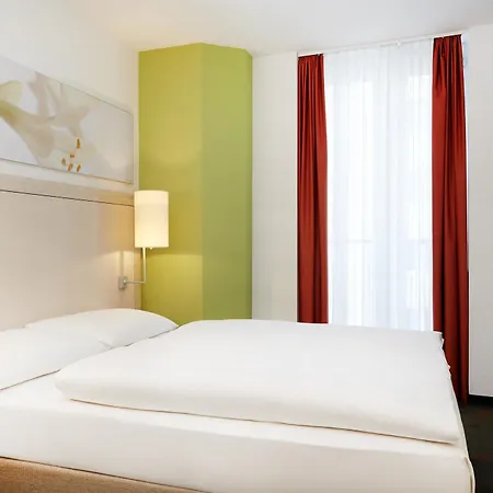 H+ Hotell 4*