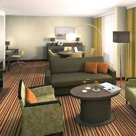 Hotel Courtyard By Marriott East Munique