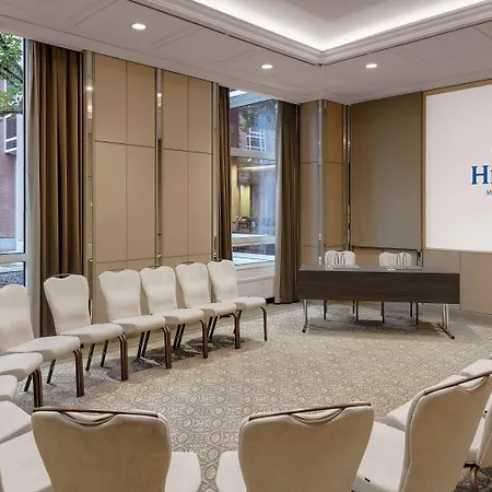 מלון Hilton 4*