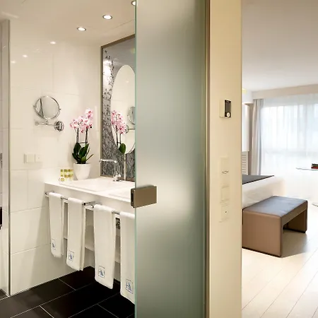 Eurostars Book Hotel