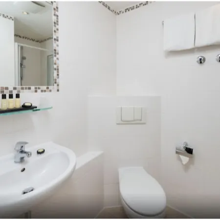 - Design Отель 4*