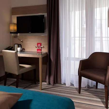 Leonardo Olympiapark Hotell 4*