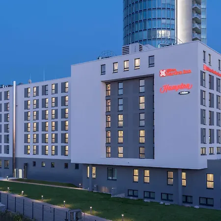 Hilton Garden West