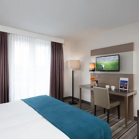 Leonardo Olympiapark Hotell 4*