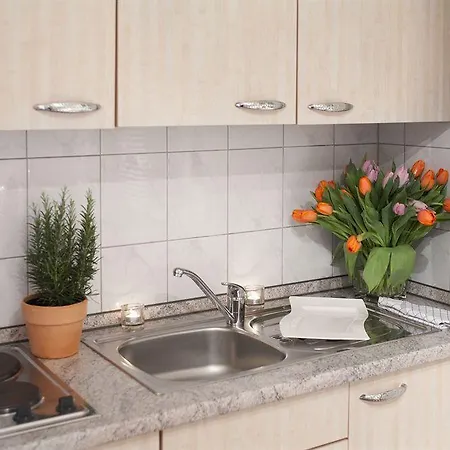Concept Living Serviced 4* Munich