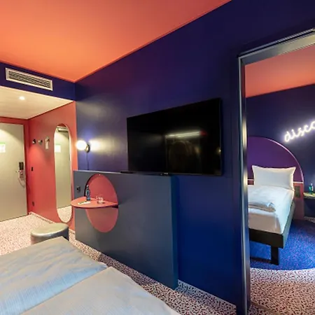 Hotel Ibis Styles Perlach 3*