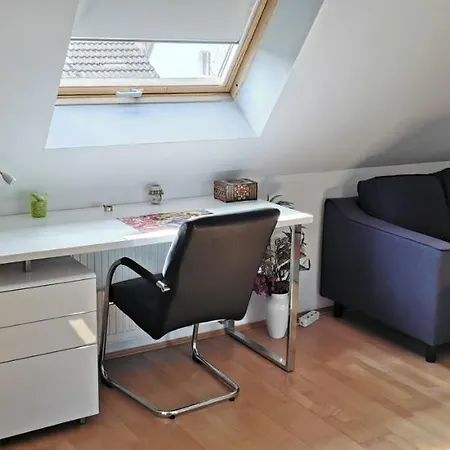 Grosszuegige Sehr Ruhig Apartmán