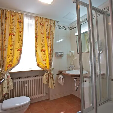 Landgasthof Deutsche Eiche 3* 뮌헨