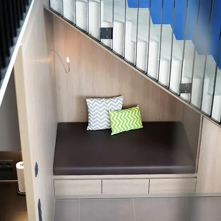 Max Serviced Apartman