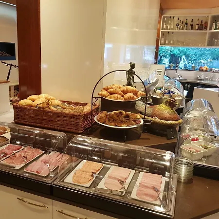 Altmuenchen By Blattl Hotell 3*