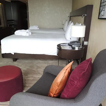 Hilton Park Hotel