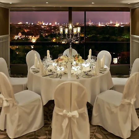 Hotel Hilton Park 4*
