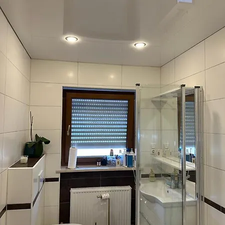 Lichtdurchflutete 90 M2 Drei Duplexwohnung In Altperlach 아파트 *