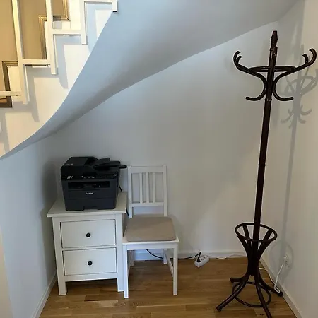 아파트 Lichtdurchflutete 90 M2 Drei Duplexwohnung In Altperlach 뮌헨