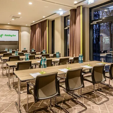 Hotell - East, An Ihg
