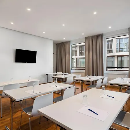 Holiday Inn Express Munich City West By Ihg