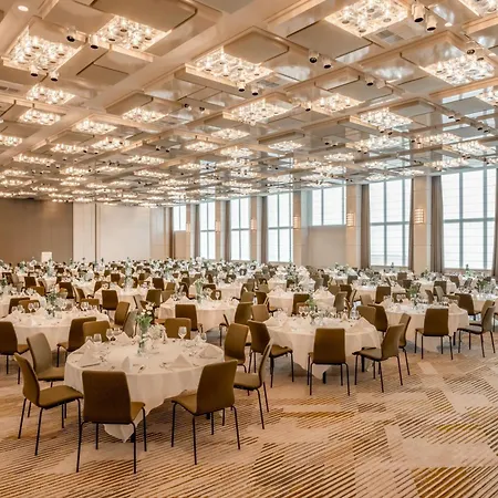 Marriott West