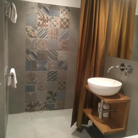 Im Bunker Monaco di Baviera