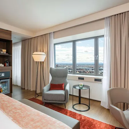 Hotel Nh Collection Bavaria 4*