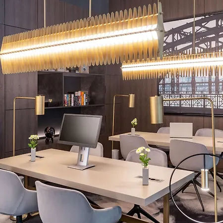 Hotel Nh Collection Bavaria 4*