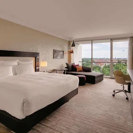 Hotell Hilton Park 4*