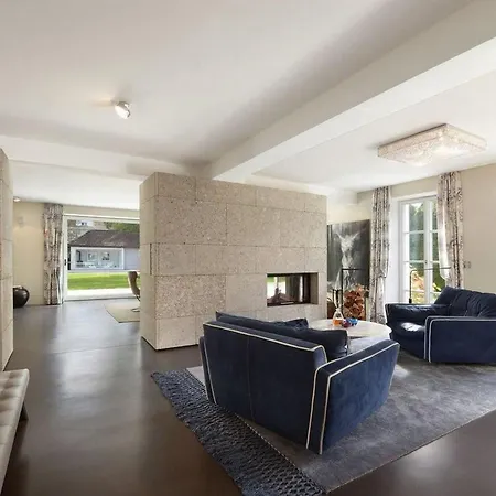 House With Private Pool And Garden Múnich