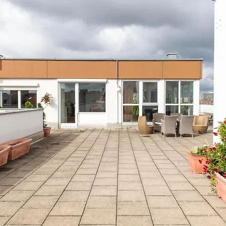Rooftop Retreat Διαμέρισμα Μόναχο