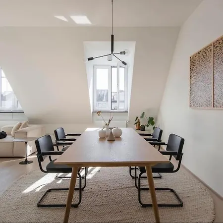 Apartmán Hemingway Penthouse With Fireplace/chimney Mnichov