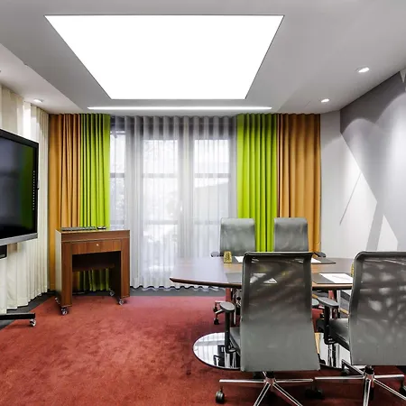 Hotel Mercure Center 4*