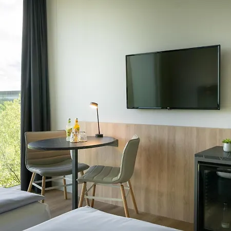 Innside By Melia Parkstadt Schwabing 4* מינכן