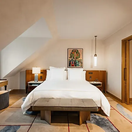 Ξενοδοχείο Rosewood 5*