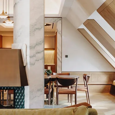 Rosewood Hotel
