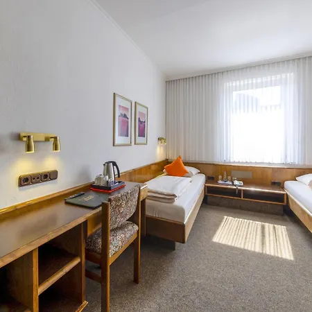 Brack Hotel 3*