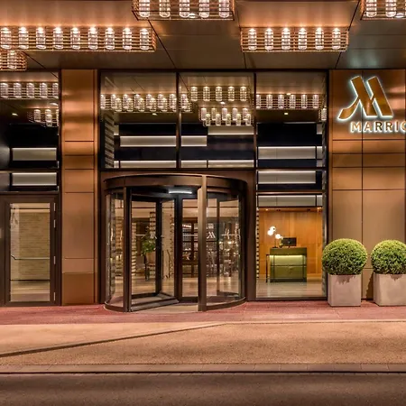 Marriott West 4*