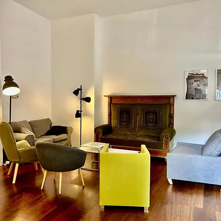 Wohnen Mit Kuenstlerflair In Apartment Munich