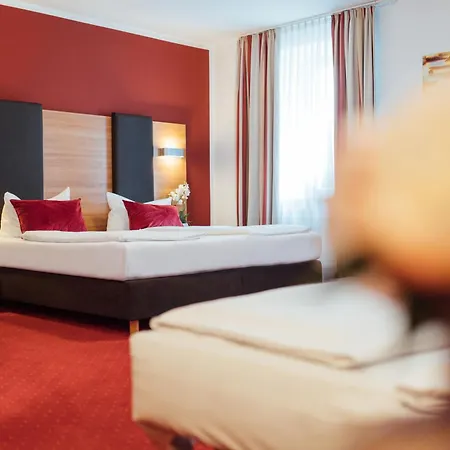 Andra Otel