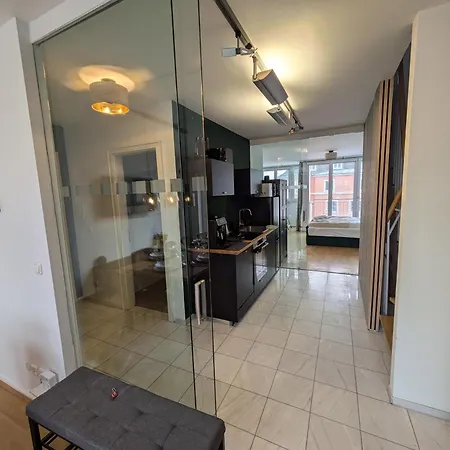 アパート Large 155 Qm And 5 Bedrooms With Roof Terrace In Centrally Located 1 To 14 Guests *