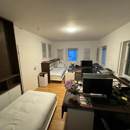 Doppelzimmer In בית הארחה *