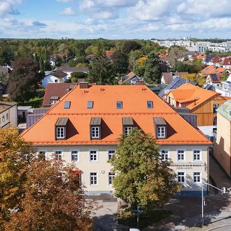 Kalm - A Design Aparthotel *