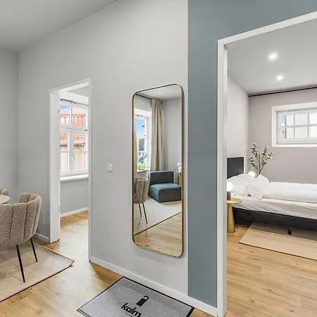 Kalm - A Design Aparthotel *