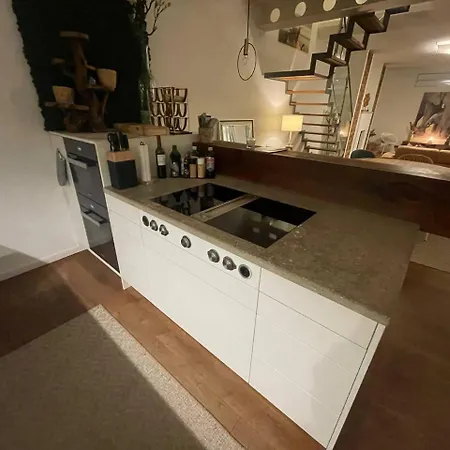 아파트 Rooftop Loft Flat For 4 Guests