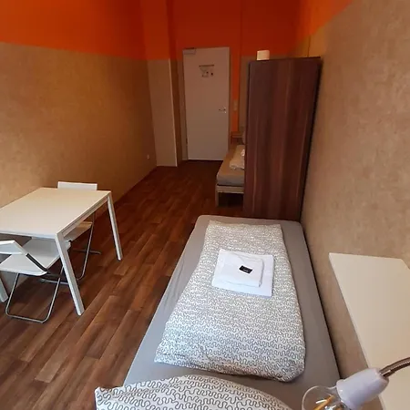 Budget Downtown & Gkp 2 Hotell