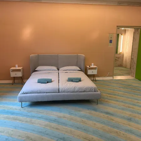 Апартаменты Unique In A Dream Location