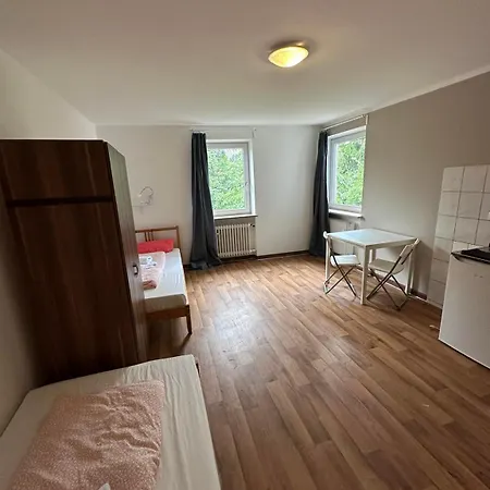 Budget Olympia Park Apartmenthostel 53
