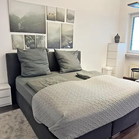 Private Escape Cinema Lounge Sleeps 17 * Munich