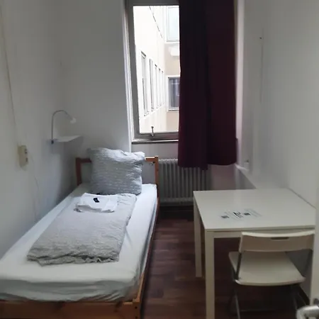 Budget Downtown & Gkp 2 Hotell